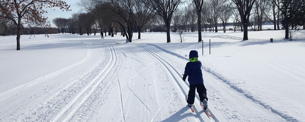 How do you size kids cross country skis?