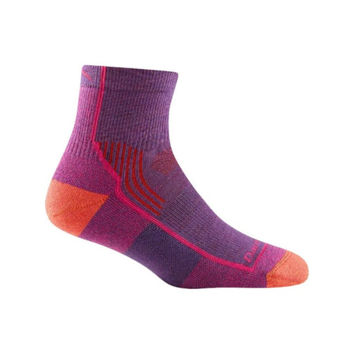 Darn Tough Hiker Quarter Midweight (women's) WM'S SOCKS DARN TOUGH S BERRY
