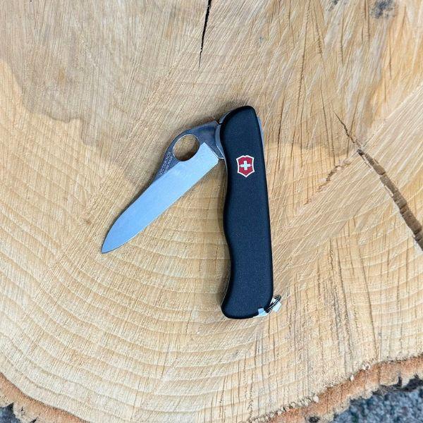 Victorinox Sentinel One Hand