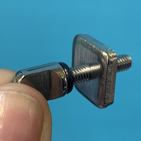 blu wave SUP screw and washer in fingers 